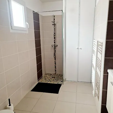 Maison 5 Pièces Avec Jacuzzi *