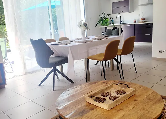 Cosy T5, Calme Avec Jacuzzi Xl فيلة نيم